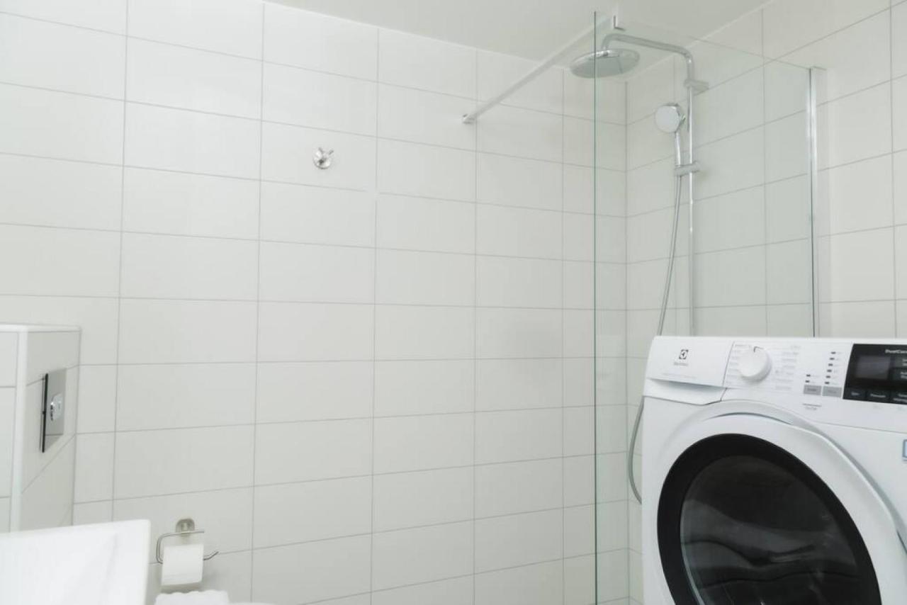 All In One Loft With Balcony And Free Parking Lidingö Exteriör bild